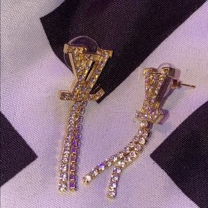 LOUIS VUITTON EARRINGS